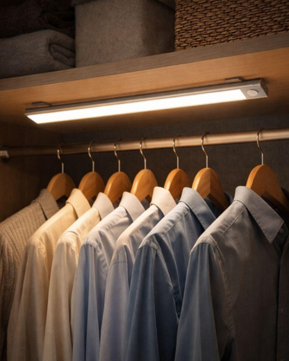Lámpara LED Inteligente con Sensor de Movimiento
